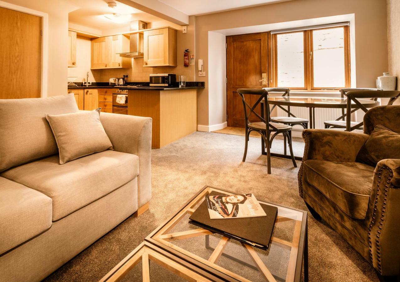 Swan Mews Апартаменты Вэллс